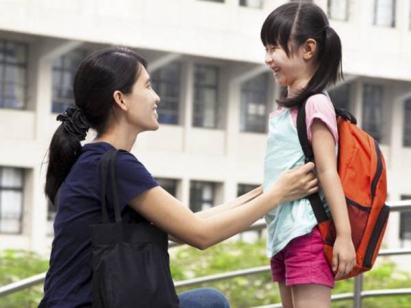 Phụ huynh thời đại số: Quản lý con cái bằng công nghệ không dây